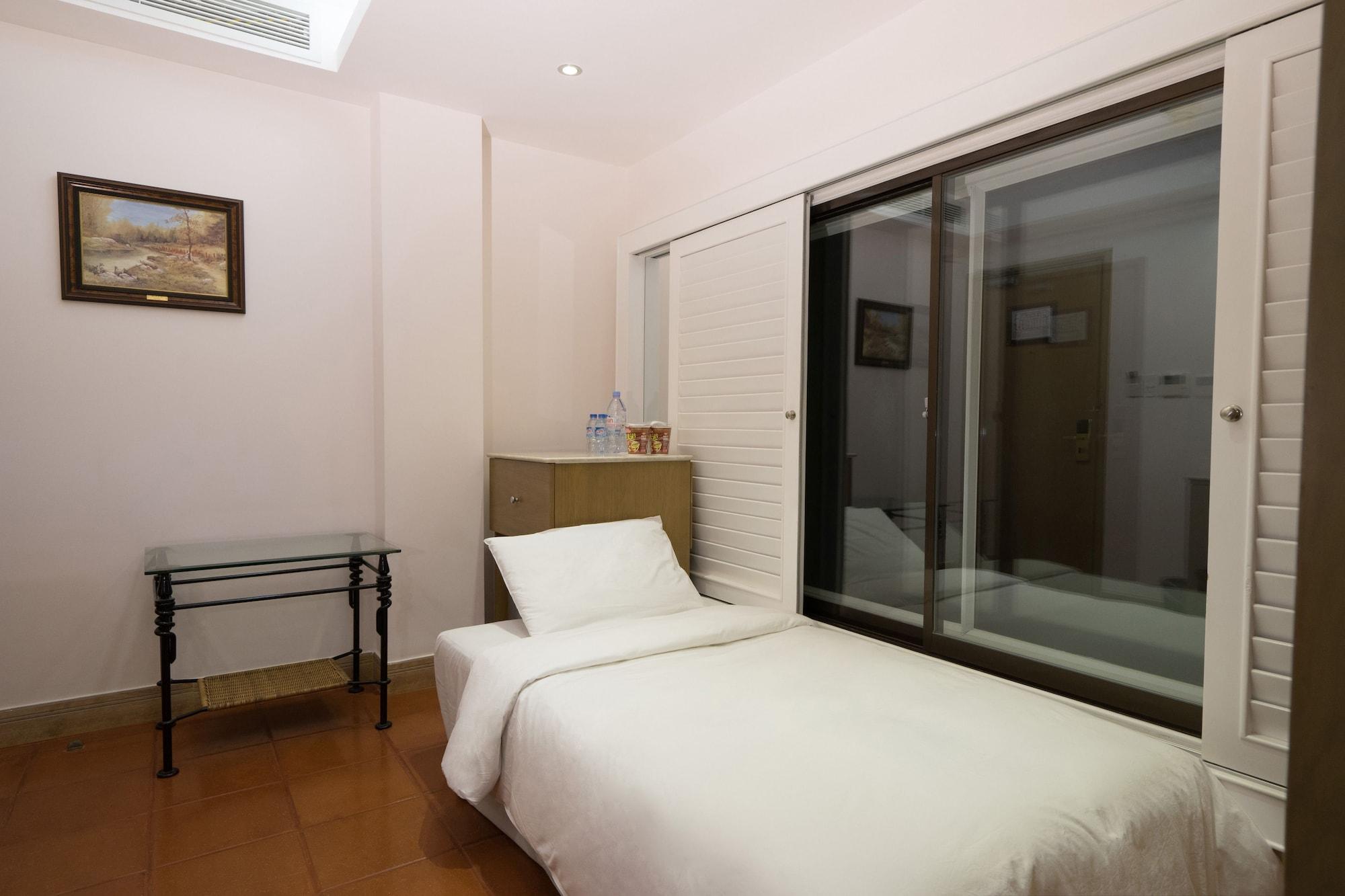 Empress Hotel Ho Chi Minh City Bagian luar foto